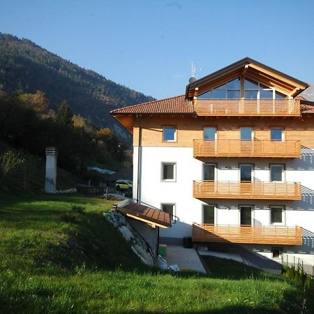 Residenza Castel Restor Comano Terme Exterior photo
